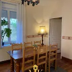 T2 Paisible Centre Commercy, Charme De L'ancien Apartman