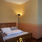 T2 Paisible Centre Commercy, Charme De L'ancien Apartman