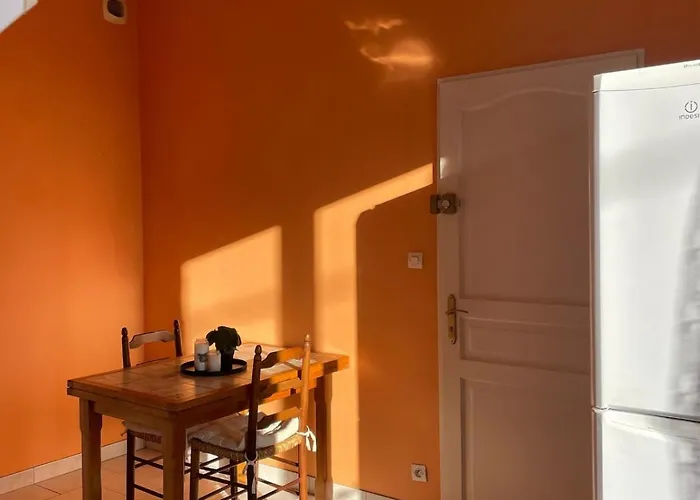 T2 Paisible Centre Commercy, Charme De L'ancien Commercy