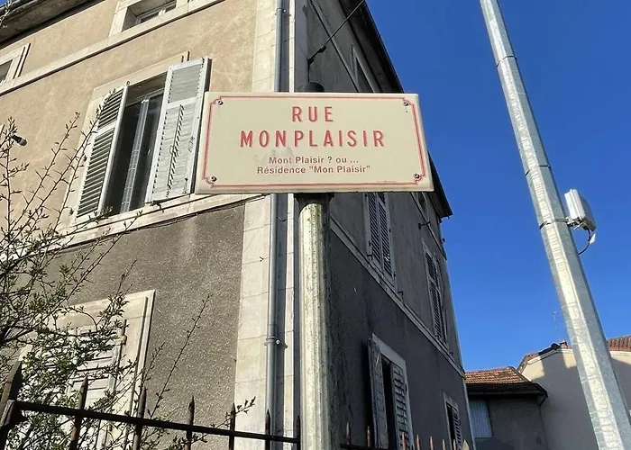 T2 Paisible Centre Commercy, Charme De L'ancien Commercy