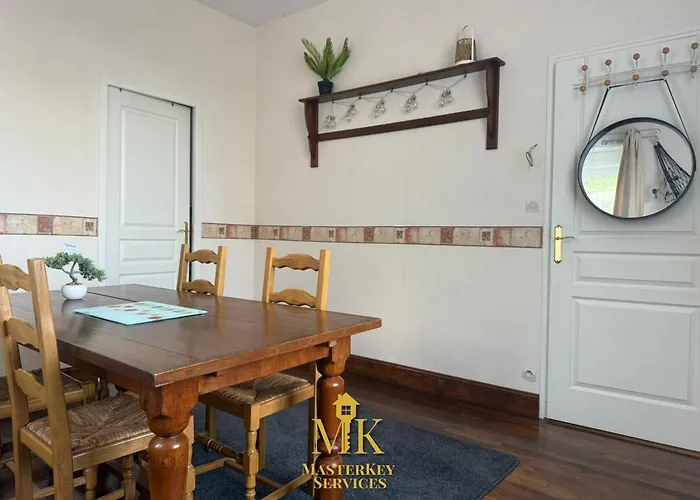 T2 Paisible Centre Commercy, Charme De L'ancien *